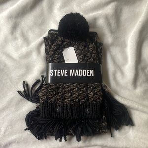 Steve Madden Beanie & Scarf Set